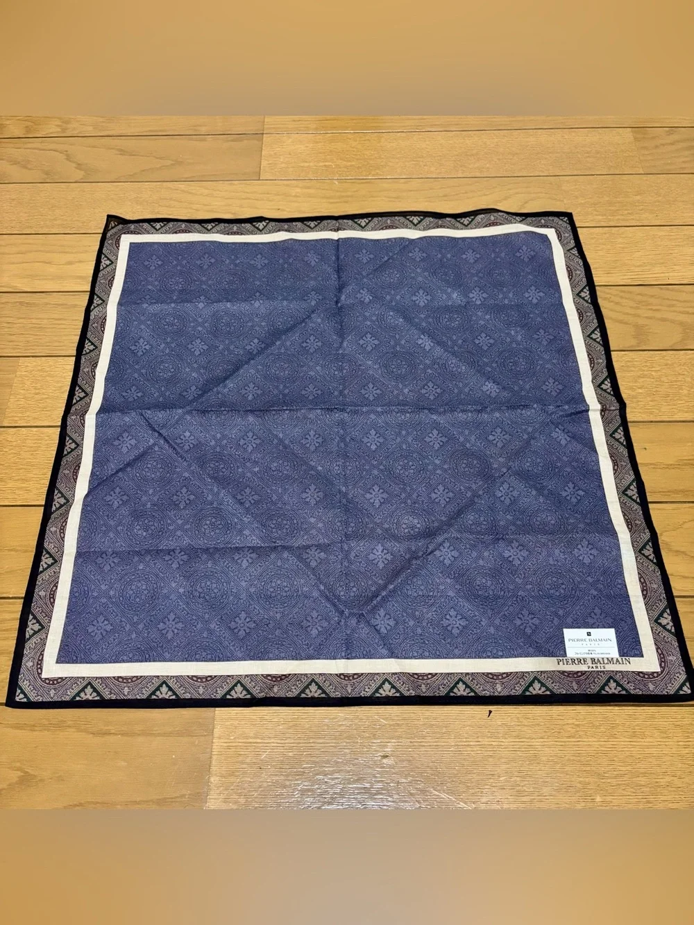 Pierre Balmain Paris Multicolor Unisex Handkerchief/Bandana/Scarf 47cm 18.5”